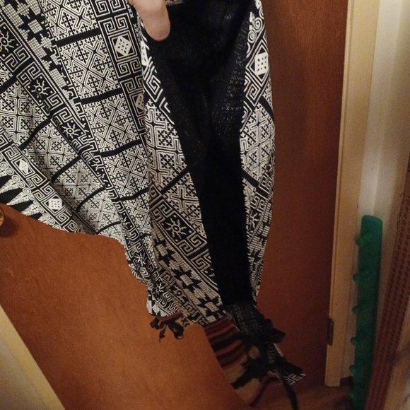 Forgotten Tribes Thai open leg pants - Picture 3 of 4